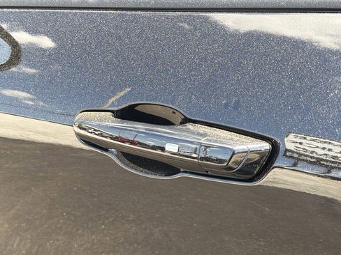 New 2026 Chevrolet Traverse RS w/ LPO, Floor Liner Package image 30