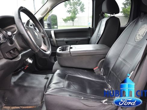 Used 2013 Chevrolet Silverado 2500 LT AWD/4WD image 10