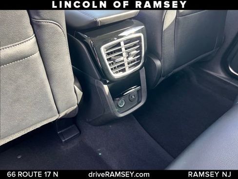 Used 2023 Lincoln Nautilus AWD w/ Premium Package image 14