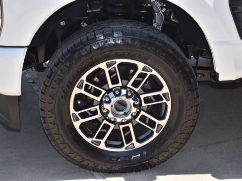 Used 2024 Ford F250 Limited AWD/4WD image 45