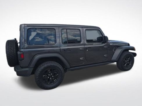 Used 2021 Jeep Wrangler Unlimited Sport AWD/4WD image 3