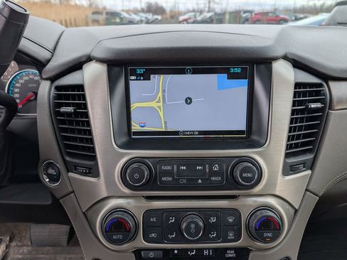 Used 2018 GMC Yukon Denali w/ Open Road Package image 17