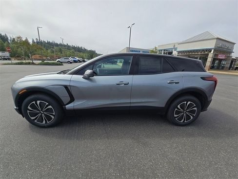 New 2025 Chevrolet Blazer EV LT w/ LPO, All-Weather Mat Package image 8