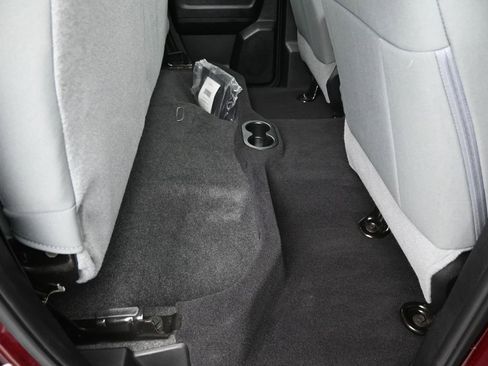 Used 2018 RAM 1500 Express w/ Express Value Package image 29