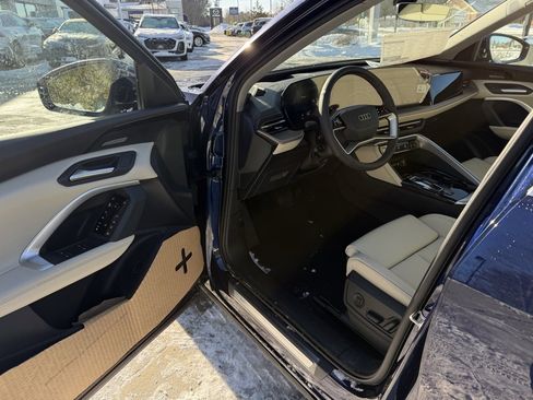 New 2025 Audi Q5 2.0T Premium Plus image 19