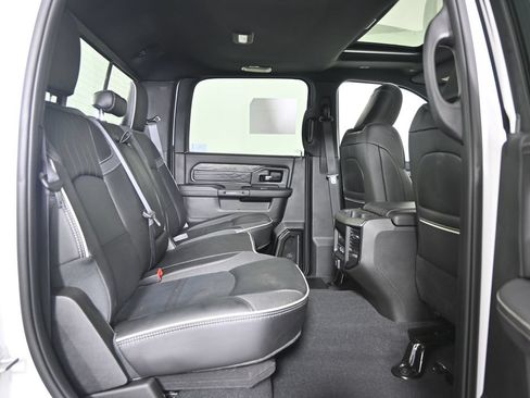 Used 2025 RAM 3500 Limited AWD/4WD image 16