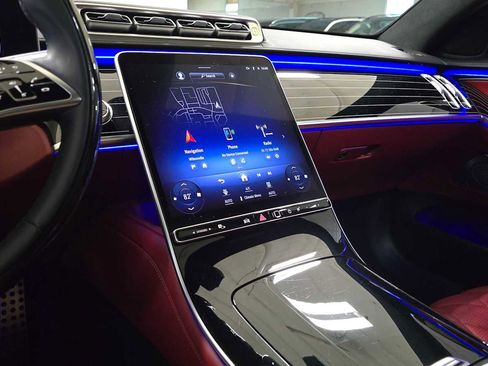 Used 2024 Mercedes-Benz S 580 4MATIC Sedan image 31