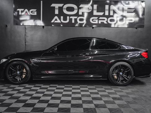 Used 2015 BMW M4 Coupe w/ Executive Package RWD image 28