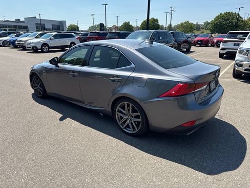 Used 2019 Lexus IS 300 F Sport w/ F Sport Package AWD/4WD image 9
