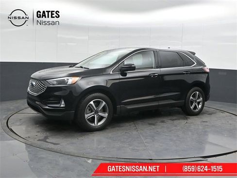 Used 2024 Ford Edge SEL w/ Convenience Package image 7