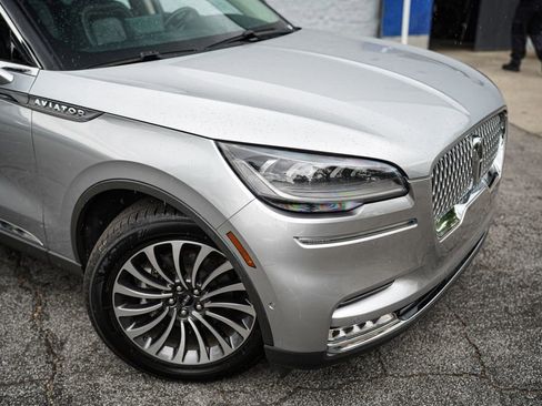 Used 2020 Lincoln Aviator Reserve w/ Equipment Group 201A RWD image 8