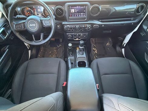 Used 2022 Jeep Wrangler Unlimited Sport AWD/4WD image 22