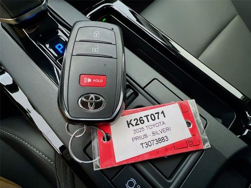 New 2026 Toyota Prius XLE image 17