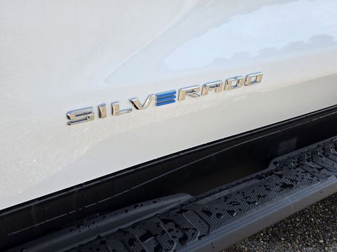 New 2026 Chevrolet Silverado EV LT AWD/4WD image 25