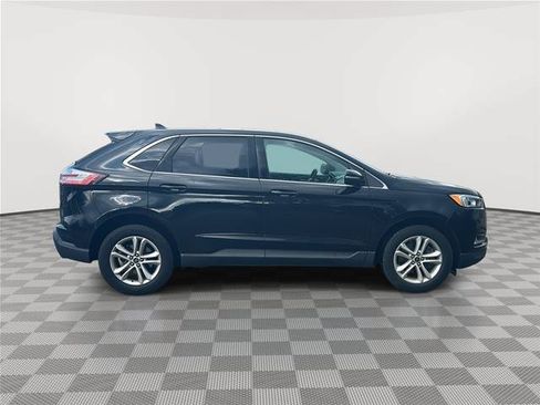 Certified 2019 Ford Edge SEL w/ Equipment Group 201A AWD/4WD image 5