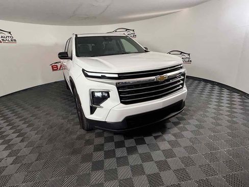 Used 2026 Chevrolet Traverse LT AWD/4WD image 20