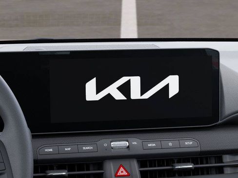 New 2026 Kia K4 FWD image 20
