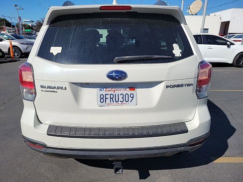 Used 2018 Subaru Forester 2.5i Premium image 6