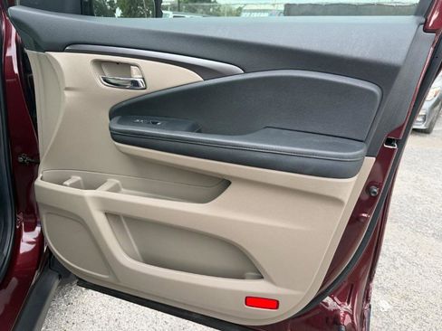 Used 2022 Honda Pilot Special Edition image 18