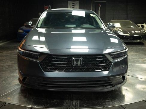 Used 2024 Honda Accord EX image 3