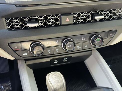 Certified 2024 Honda Accord EX image 27
