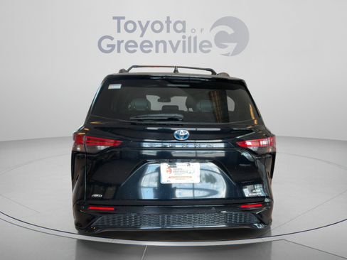 Certified 2024 Toyota Sienna XSE w/ XSE Plus Package AWD/4WD image 5