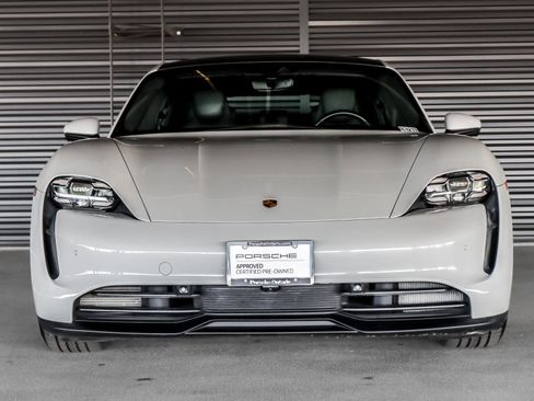 Used 2021 Porsche Taycan 4S AWD/4WD image 8