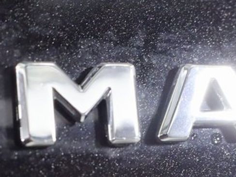 Used 2025 Mercedes-Benz GLS 450 4MATIC image 69