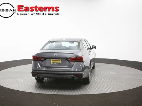 Used 2023 Nissan Altima 2.5 SV w/ SV Premium Package AWD/4WD image 38