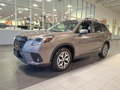 Certified 2024 Subaru Forester Premium image 3