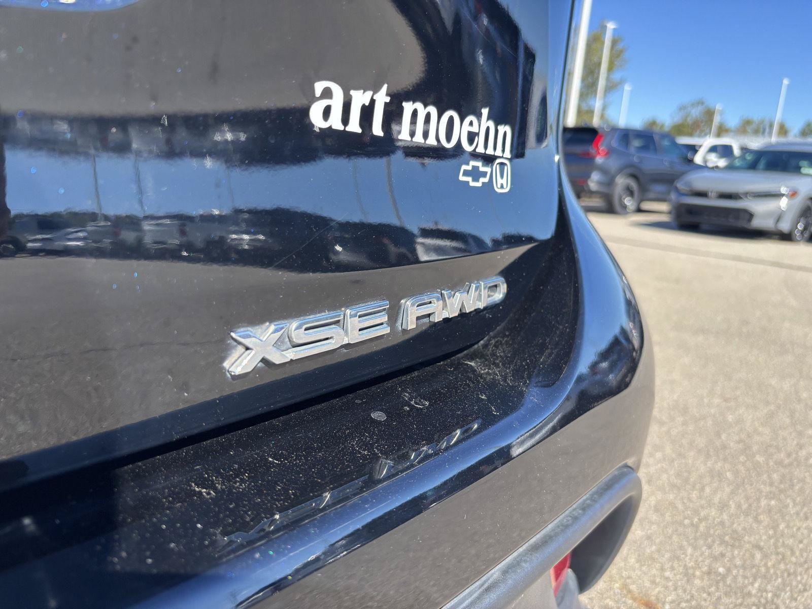 Used 2021 Toyota Highlander XSE AWD/4WD image 12