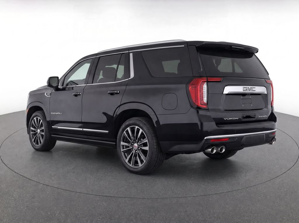 Used 2021 GMC Yukon Denali w/ Denali Premium Package AWD/4WD image 3