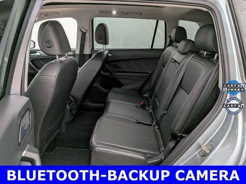 Used 2022 Volkswagen Tiguan SE image 18