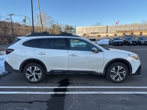Used 2021 Subaru Outback Touring XT image 8