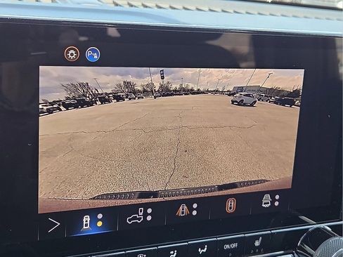 New 2026 Chevrolet Colorado Trail Boss AWD/4WD image 16