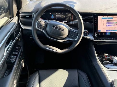 New 2026 Jeep Grand Wagoneer Limited image 38