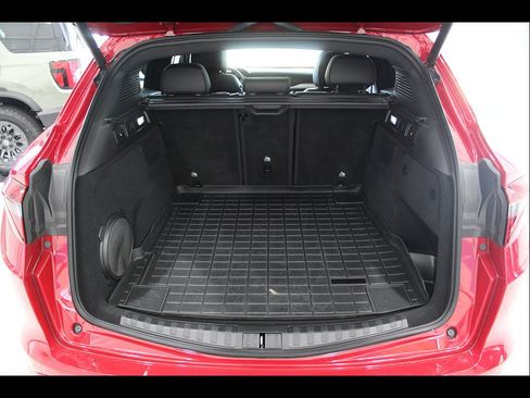 Used 2022 Alfa Romeo Stelvio Veloce AWD/4WD image 19