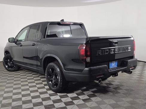 New 2026 Honda Ridgeline Black Edition image 8