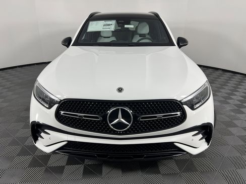 New 2026 Mercedes-Benz GLC 300 300 4MATIC image 5