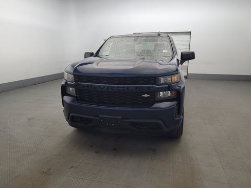 Used 2019 Chevrolet Silverado 1500 Custom w/ Custom Value Package image 15
