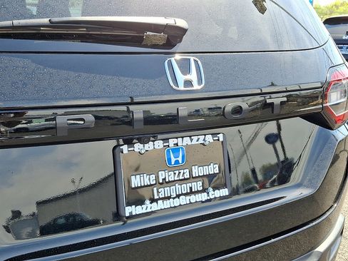 Used 2025 Honda Pilot EX-L image 30