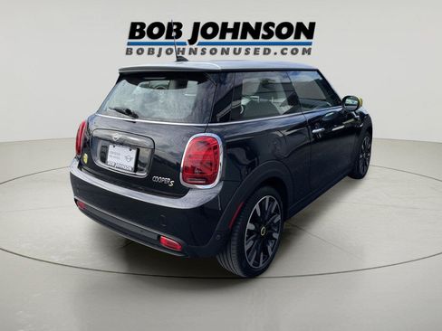 Used 2024 MINI Cooper SE FWD image 7
