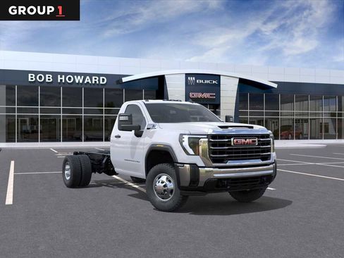 New 2026 GMC Sierra 3500 Pro w/ Convenience Package AWD/4WD image 1