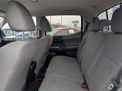 Used 2020 Toyota Tacoma SR5 image 13