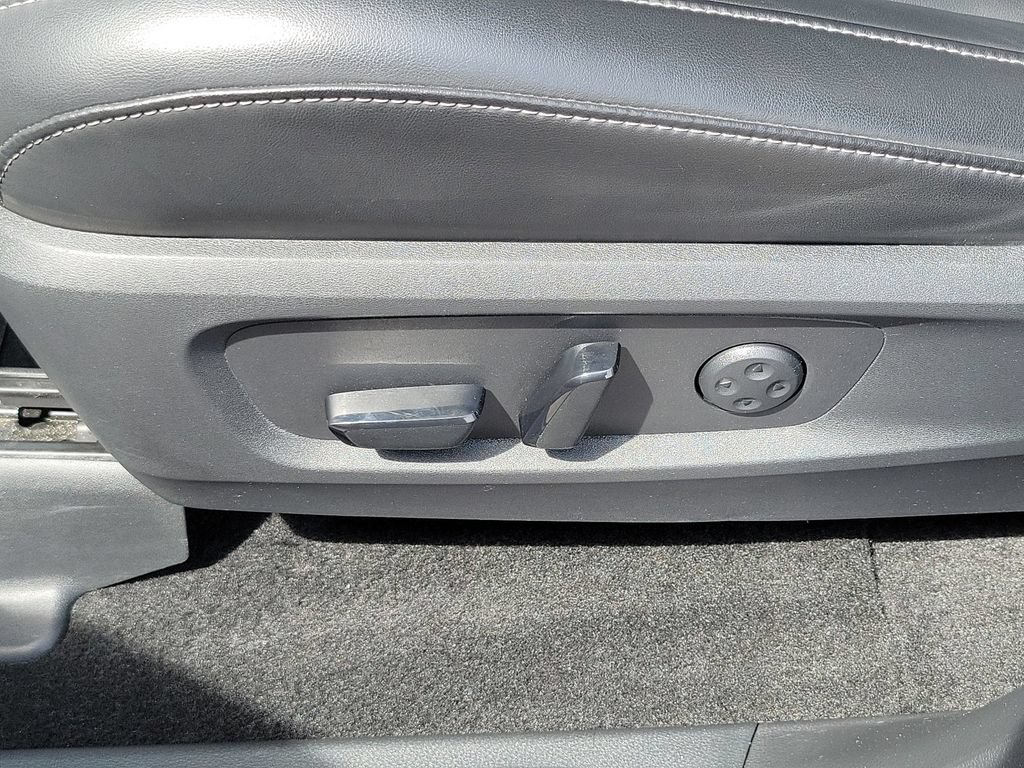 Used 2025 INFINITI QX60 Pure FWD image 25