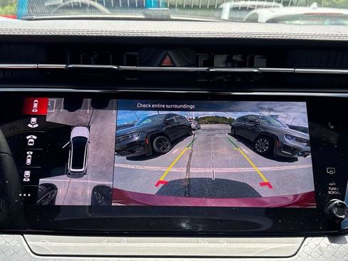 New 2025 Jeep Wagoneer S Limited image 13