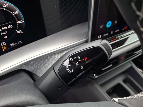 New 2026 Volkswagen Tiguan S AWD/4WD image 10