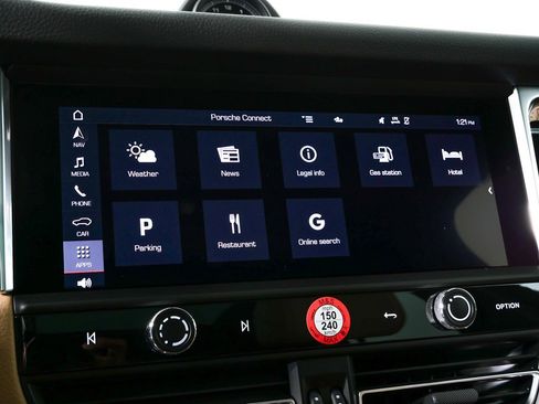 New 2026 Porsche Macan image 16
