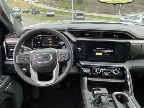 New 2026 GMC Sierra 1500 Denali w/ Denali Reserve Package AWD/4WD image 14