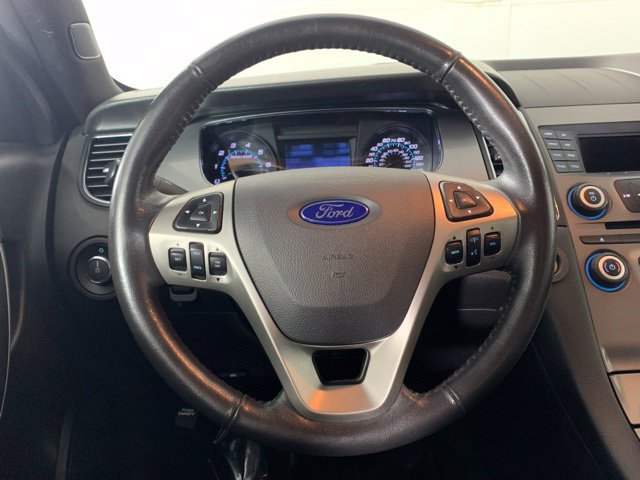 Used 2018 Ford Taurus SEL FWD image 25